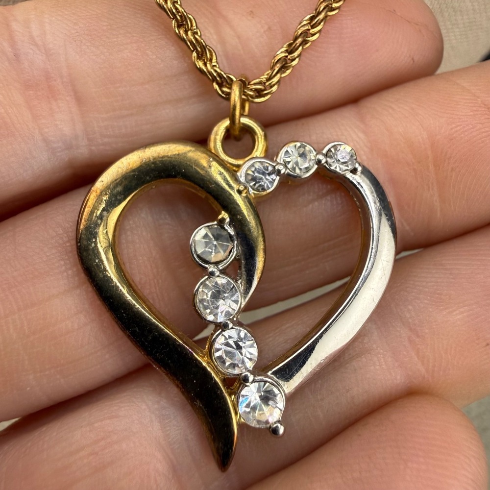 Heart Necklace Gold Tone Rhinestone 19"